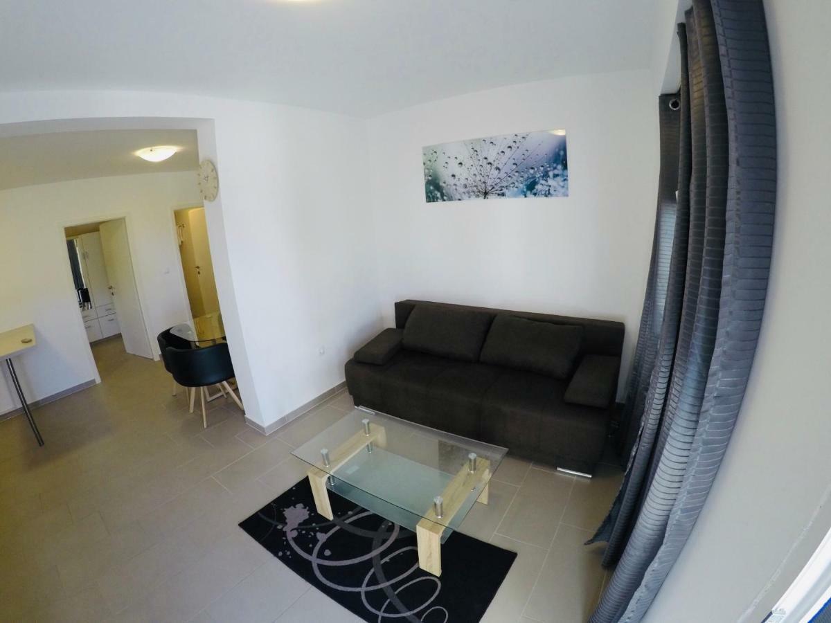 Apartments Lopac Jadranovo Dış mekan fotoğraf